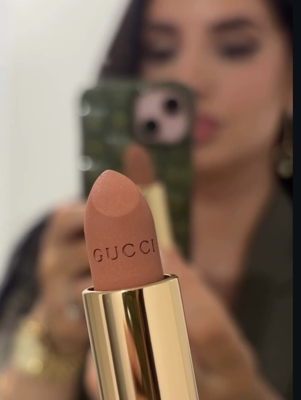 🧚‍♀️#126 AMANDA DAWN Gucci Limited Edition Holiday Lipstick NWT - Picture 2 of 7